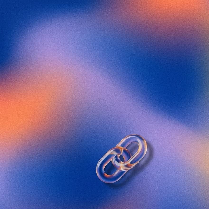 Two clear chain links joined together